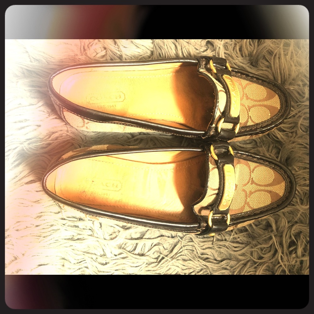 Coach Loafers  ❤️